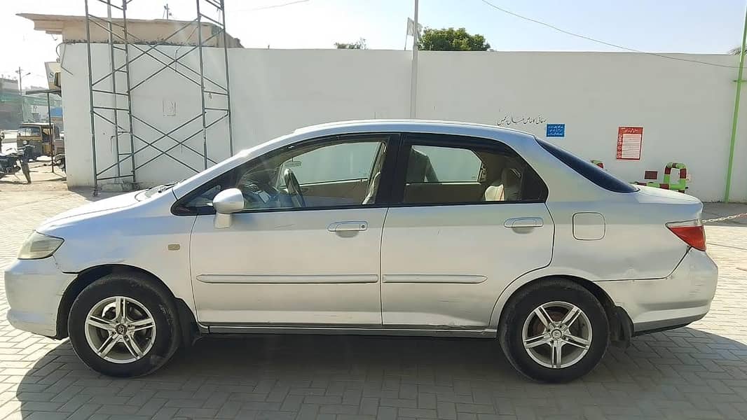 Honda City i-DSi 2006 Family Used Car 9