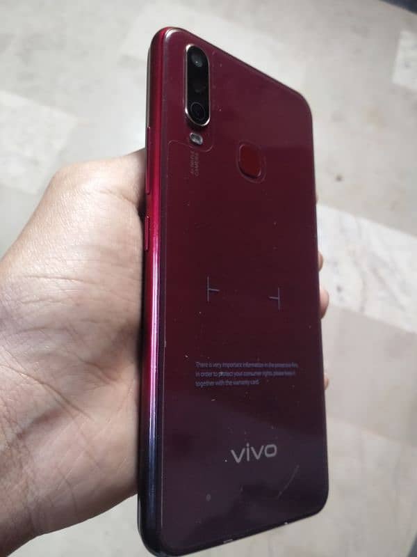 Vivo Y17 3