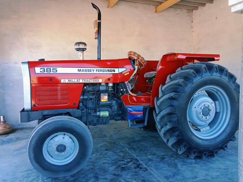 Massey Ferguson 385 Tractor Model 2022 3