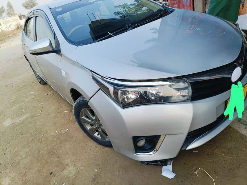 Toyota Corolla Altis 2016 3