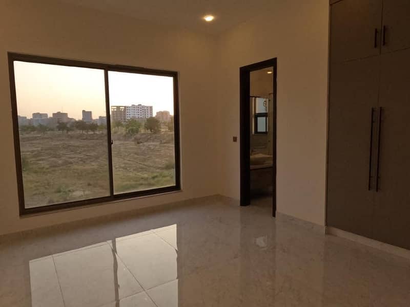 Precinct 8 villa for sale bahria town Karachi brand new 9