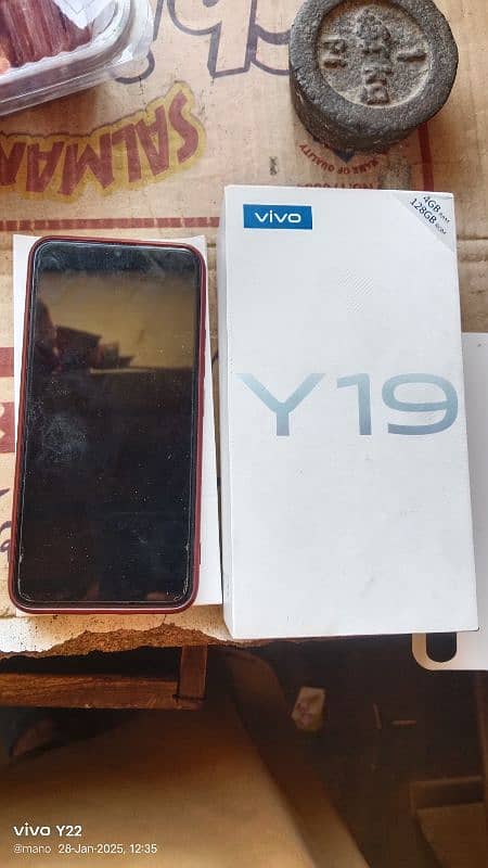 Vivo Y19 4Ram ROM 128 WhatsApp only 03039395286 3