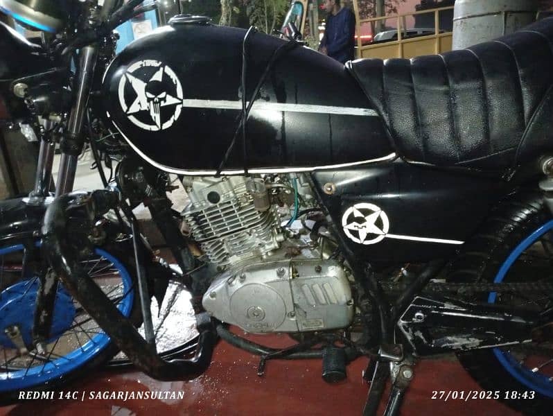 Suzuki GS 150 rim tyer new Hain aur bike m koi Kam nhi 5