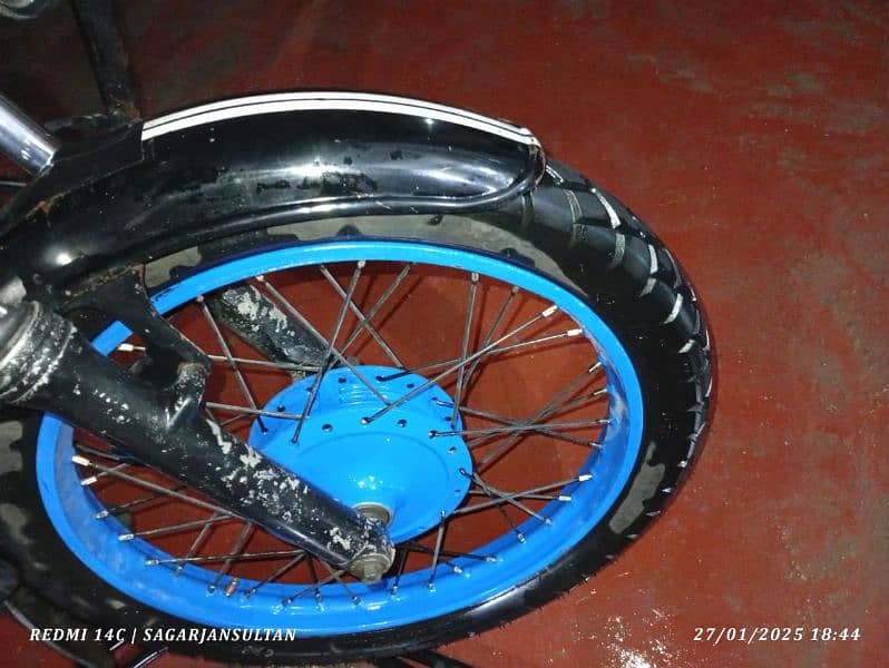 Suzuki GS 150 rim tyer new Hain aur bike m koi Kam nhi 7