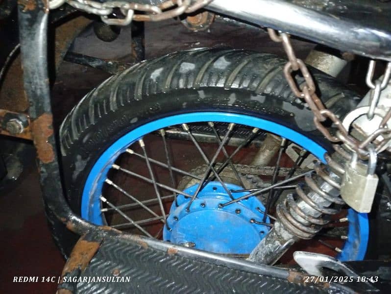 Suzuki GS 150 rim tyer new Hain aur bike m koi Kam nhi 8