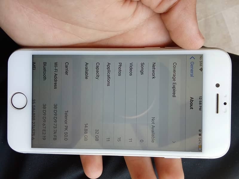 iphone 7 10/10 condition waterpack 5