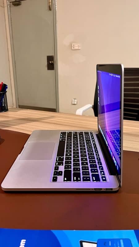 macbook pro 2015 2