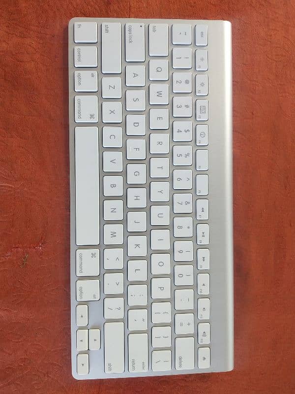 Apple Magic keyboard 1 0