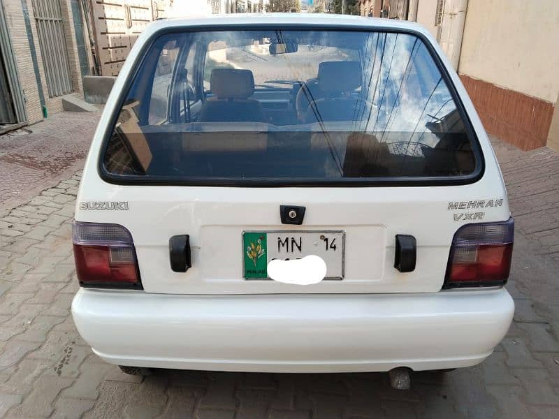 Suzuki Mehran VXR 2014 1