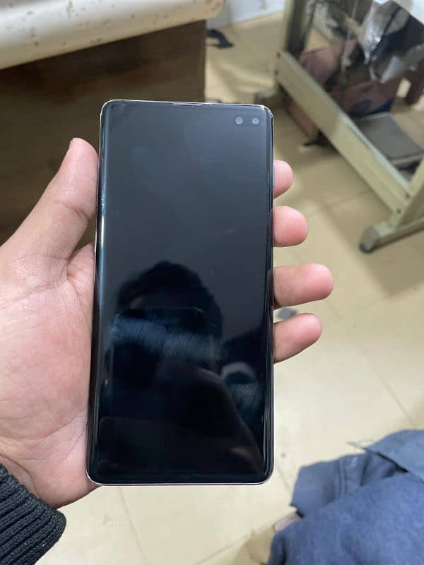 sumsang s10plus new condition only kit no charger no box 8