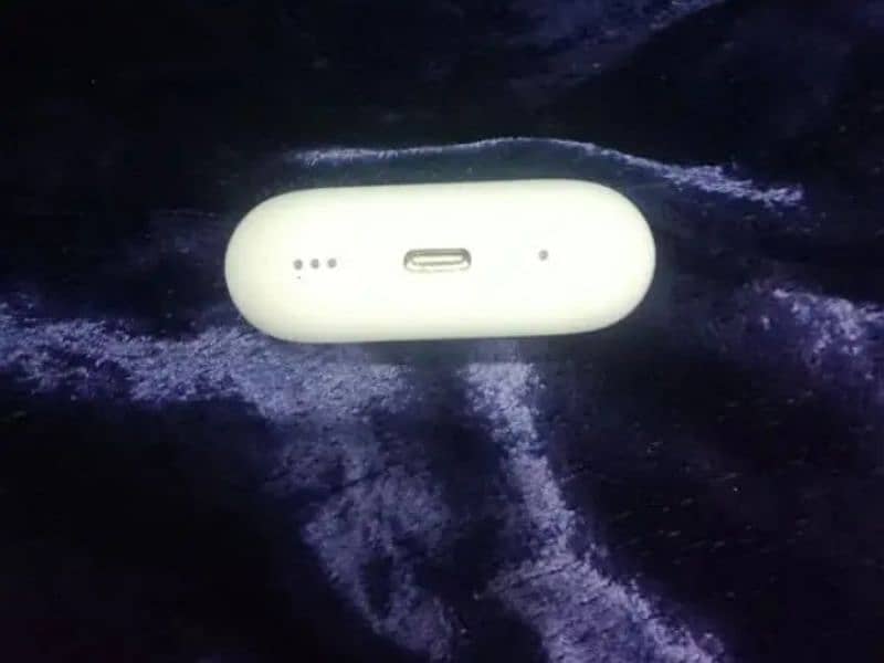 Airpods case 2 Generation 3