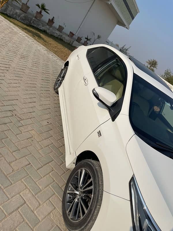 Toyota Altis Grande 2019 3