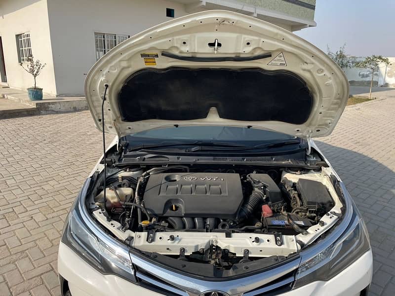 Toyota Altis Grande 2019 4