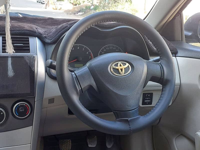 Toyota Corolla XLI Converted GLI 2012 / 2013 4