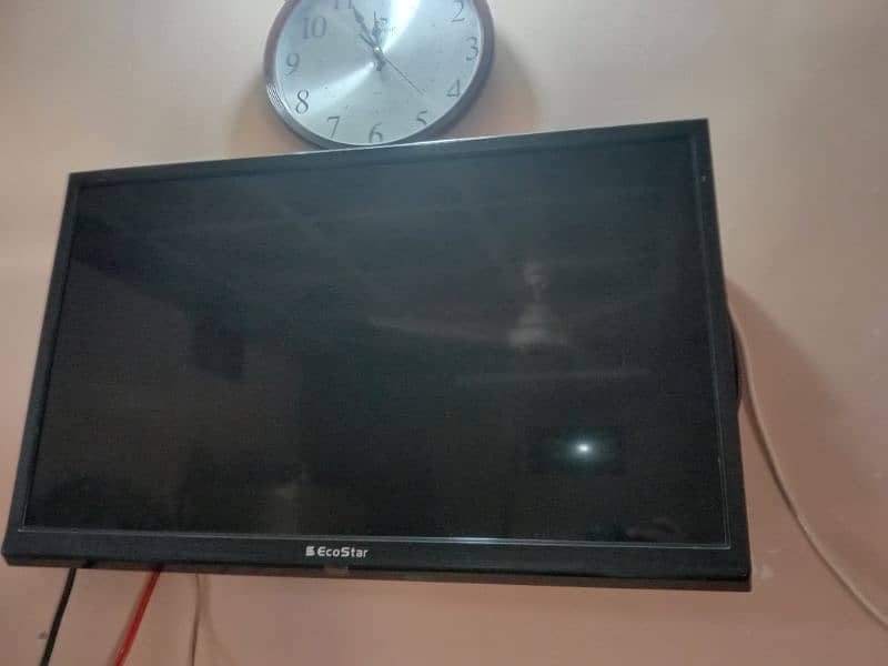 Ecostar 32 inch non android LCD for sale In excellent condition 0