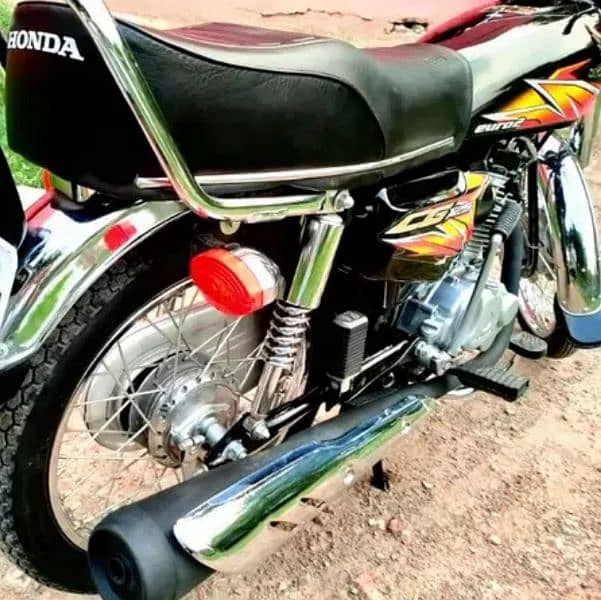 Honda CG 125  Model 2021 |Antique Piece | Geniune Mileage 9000Drive | 6