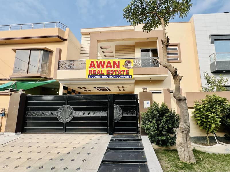 10 MARLA HOT LOCATION OWNER BUILT HOUSE FOR SALE IN CANAL GARDEN NEAR BAHRIA TOWN LAHORE 1