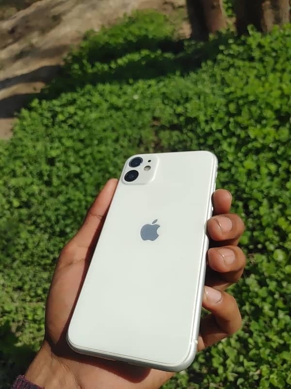 iPhone XR non-PTA good condition exchange possible 3