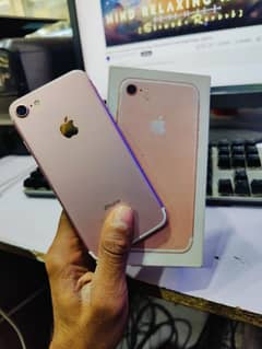 IPhone 7 128gb PTA approved with box and original charger