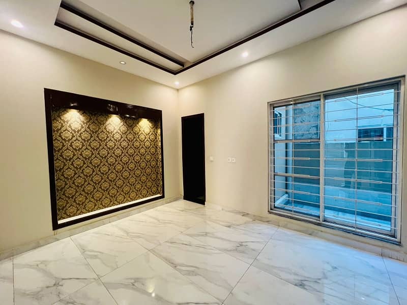 5 MARLA BRAND NEW HOUSE AVAILABLE FOR SALE IN CANAL GARDEN NEAR TOWN LAHORE 6