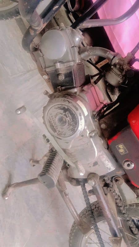 old model Honda CD 70 for sale 2