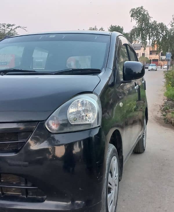 Daihatsu Mira 2012 3