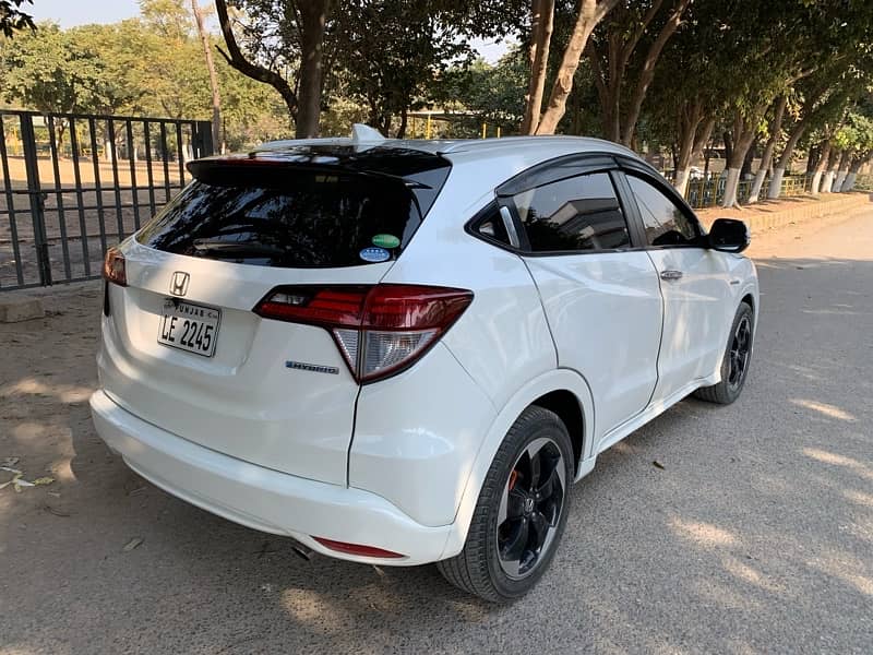 Honda Vezel 2015 4