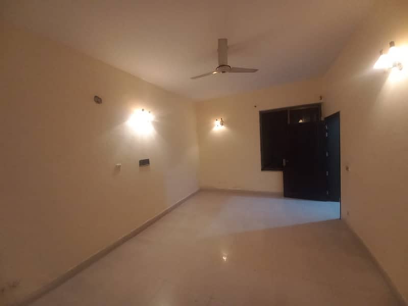 1 Kanal Upper Portion For Rent Corner Seperate Garage Wapda Town E1 Block 3