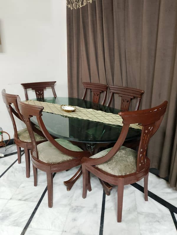 6 seater dining table urgent sale 3