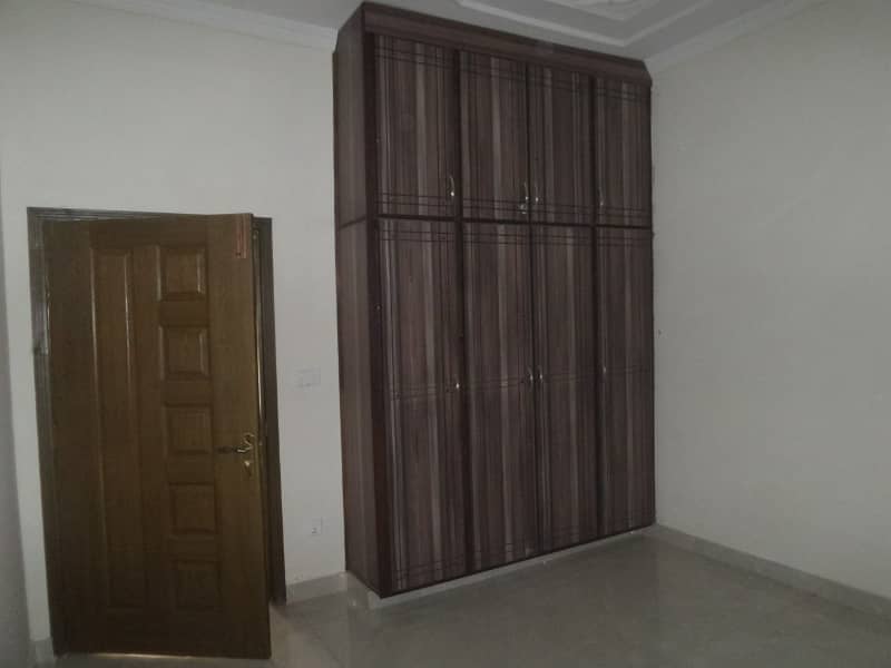 Pha C Type Flat Available For Rent In G11/4 7