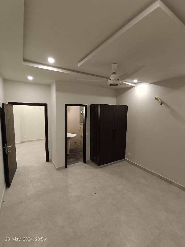 2 bedroom Apartments Available For Rent in Zarkon Heights G15 Islamabad 8