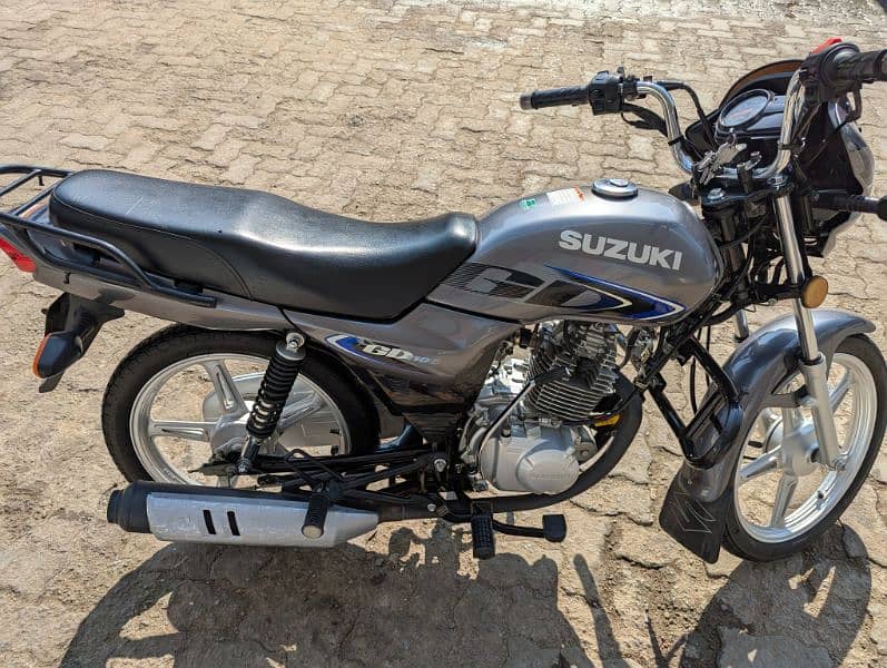 Suzuki GD110s 2022 6