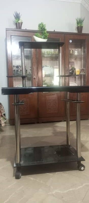 Computer Table for sell / 9/10 condition hai 2