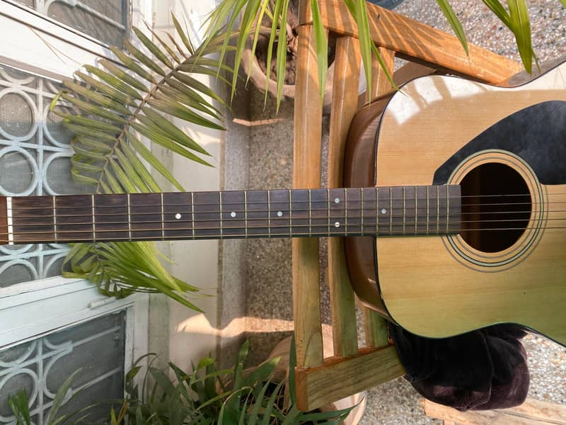 Yamaha F310T Acoustic Guitar 3