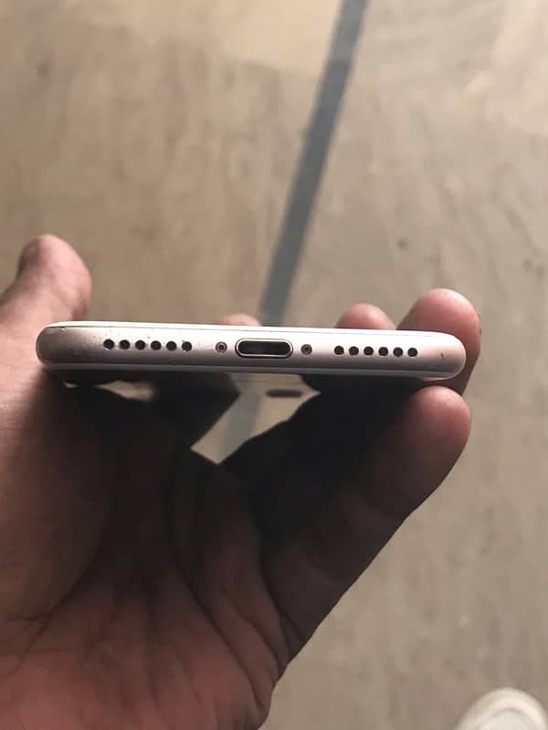 Iphone 7 PTA APPROVED 3