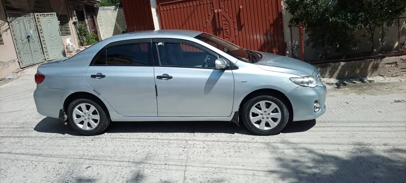 Toyota Corolla XLI 2013 7