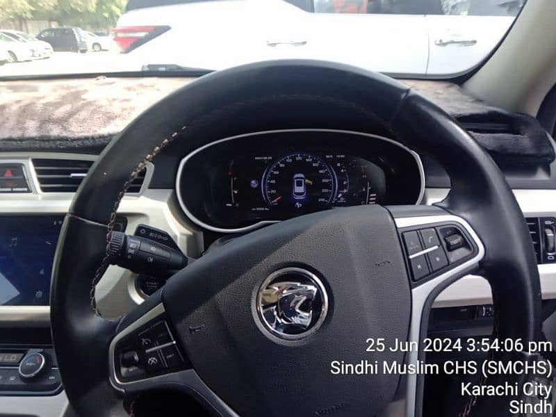 Proton X70 2021 4