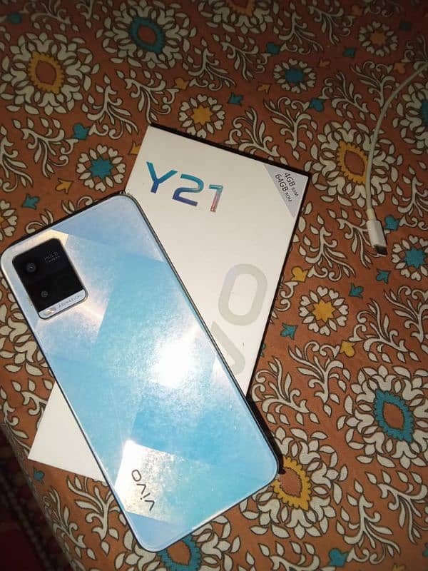 vivo y21 with box original charge 0