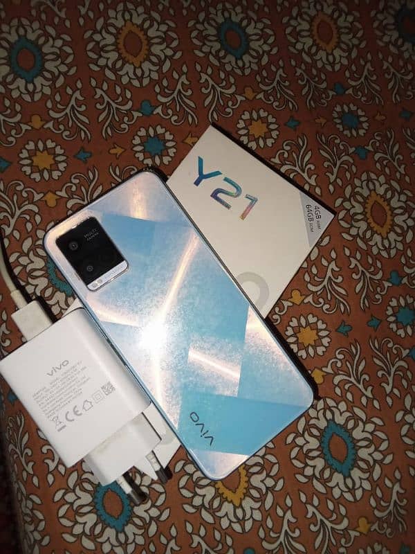 vivo y21 with box original charge 1