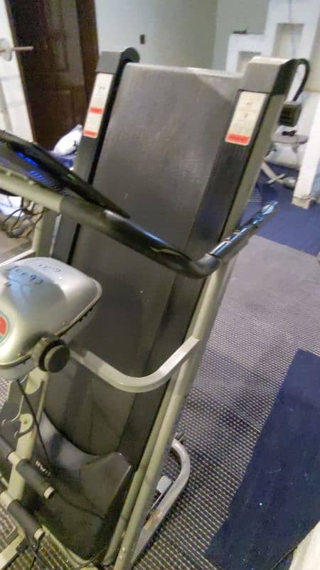 OMA Brand. . treadmill excellent condition 11