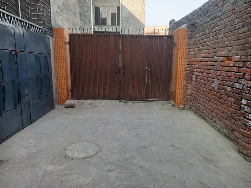 3 marla Residencial plot for sale in amir Town Harbanspura Lahore 0