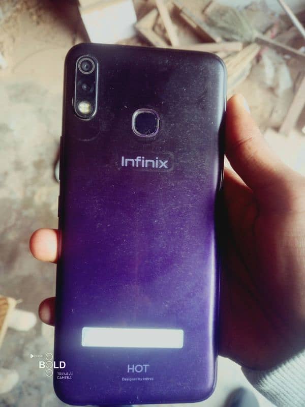 Infinix Hot 8 lite 2/32 2