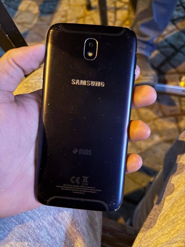 samsung j7pro 1