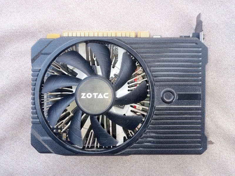 ZOTAC GTX 1050 2GB Graphics Card 0