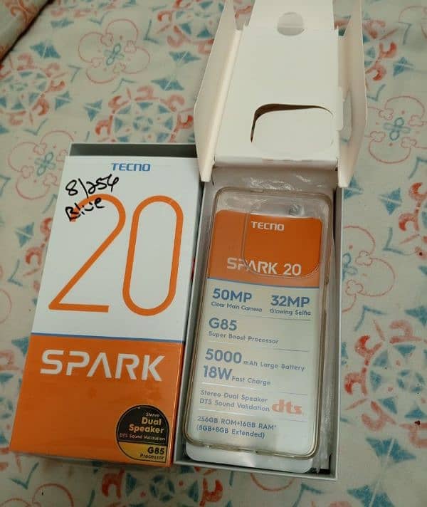 sell Tecno spark 20 0