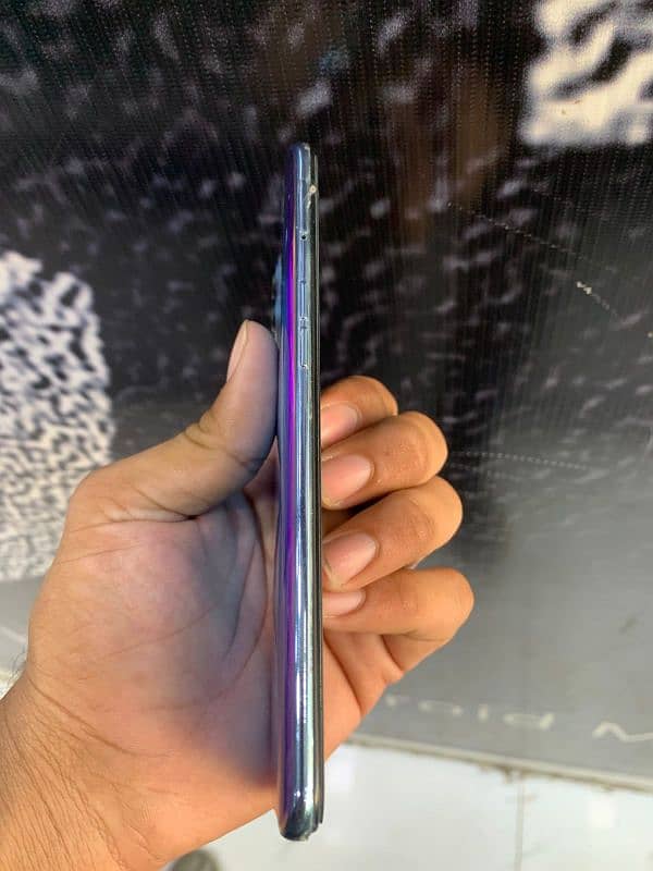 Oppo F17 pro 13GbRam/128GB Memory 6