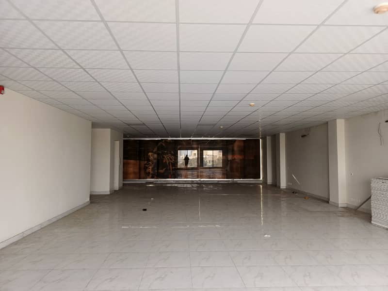 10 Marla Commercial Hall for Rent in Johar Town First & Second Floor, 3600 Sq. Ft. 3