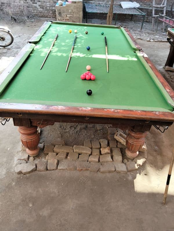 2 Snooker Table 5*10 9