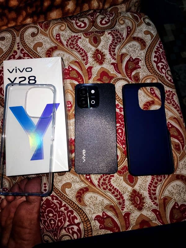 vivo y 28 new h with full warranty 5