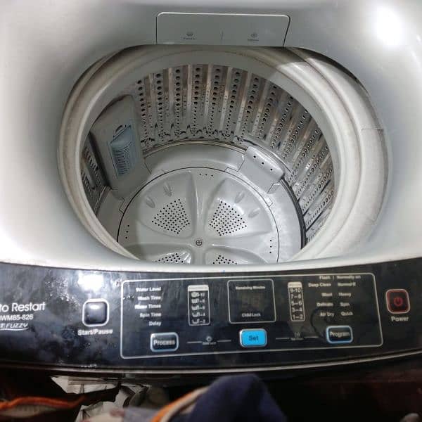 Haier Automatic washing and Dryer Machine 3